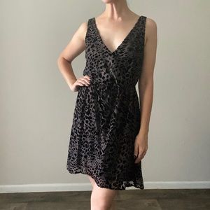 H&M Burnout Velvet Hi-Low Hem Dress Size 2